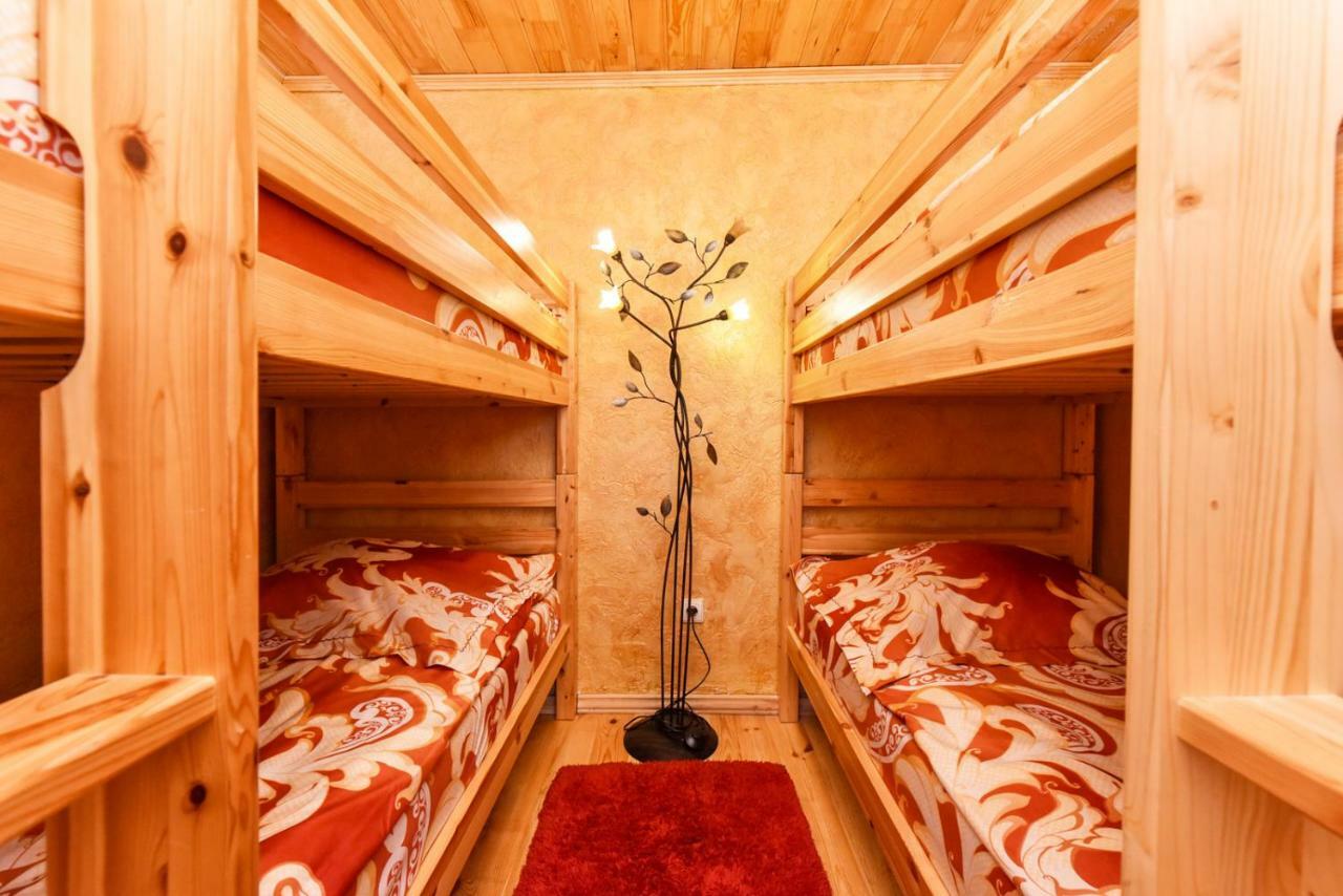 Zelta Pirts Guest House Ventspils Exterior foto